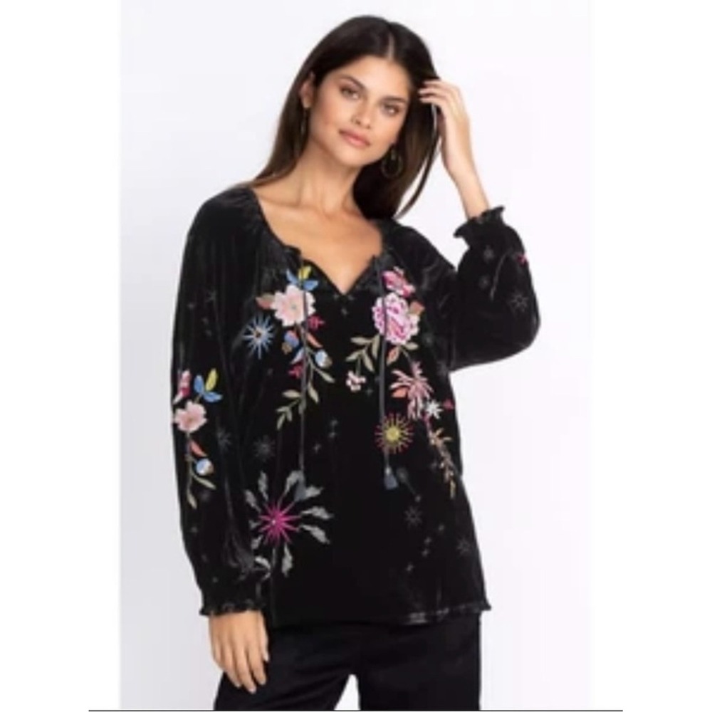 Johnny Was Celestin NWT Black Silk Blend Velvet Floral Embroidered Blouse Small